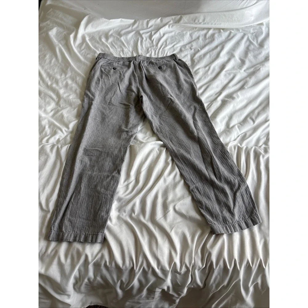 Banana‎ Republic Men's Light Gray Mason Chino Pant. Size 31x30.